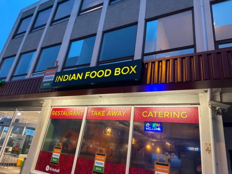 Ytra byrði Indian Food Box veitingastaðarins að Hamraborg 11 í Kópavogi